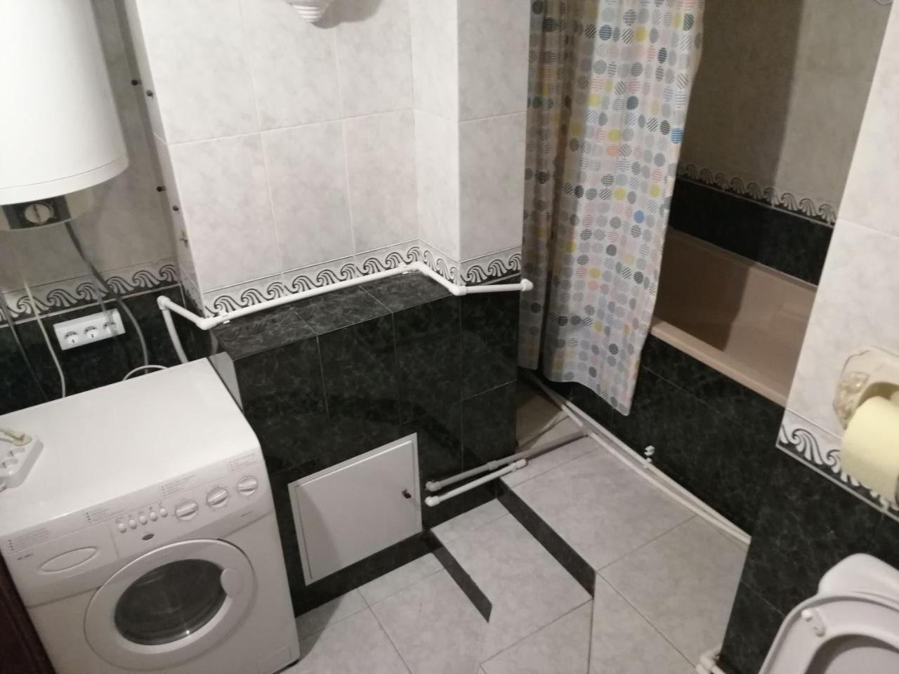 Квартира По Улице Антоновича, 158 Kiew Exterior foto